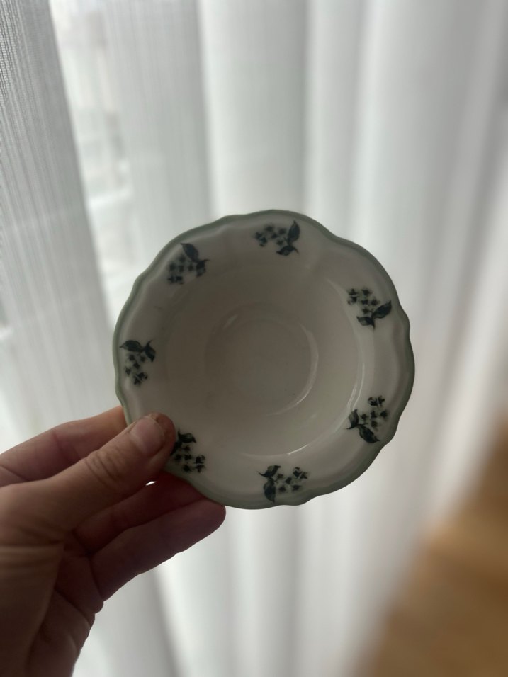 Yeşil Çiçek Desenli Porselen Yemek Takımı - Görsel 5