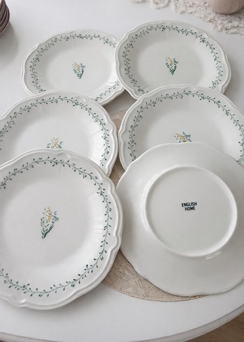 Pastel Beyaz Çiçek Desenli Tabak - Görsel 2