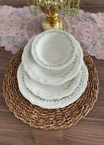 Beyaz Çiçek Desenli porselen tabak - Görsel 2