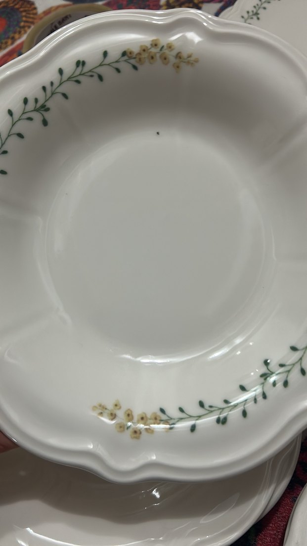 Beyaz Çiçek Desenli porselen tabak - Görsel 3