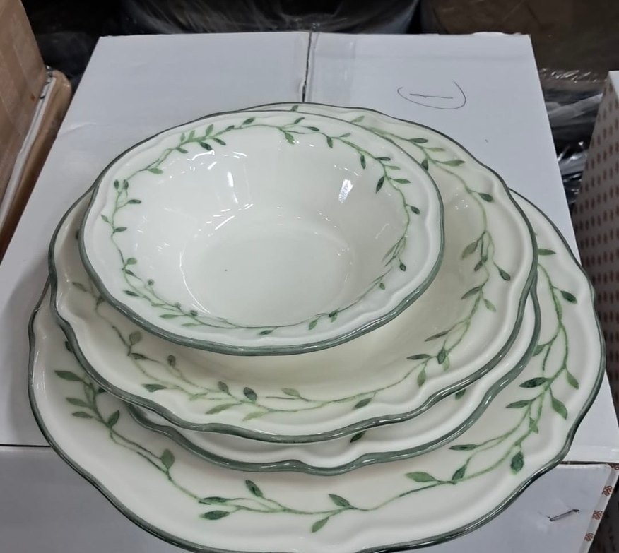 Yeşil Yaprak Desenli porselen yemek takımı - Görsel 2