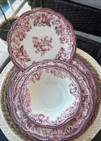 Bordo 24 Parça Yemek Takımı ve Kase Seti - Görsel 5