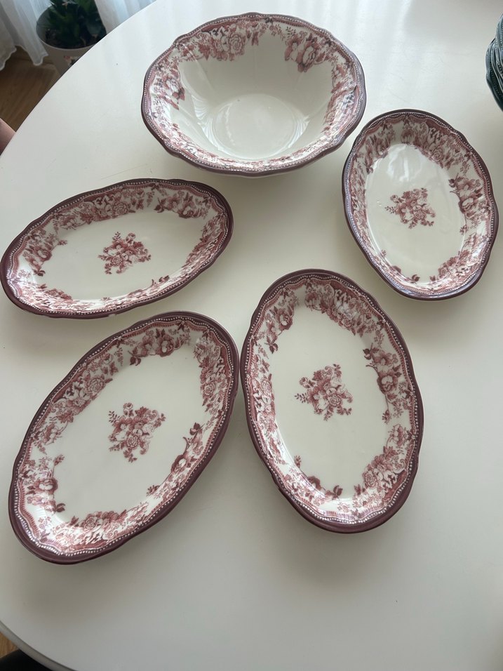 Bordo 24 Parça Yemek Takımı ve Kase Seti - Görsel 3