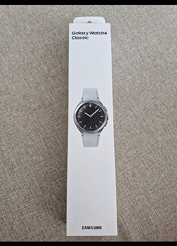 Samsung Galaxy Watch 4 Classic 46mm (silver-gümüş)