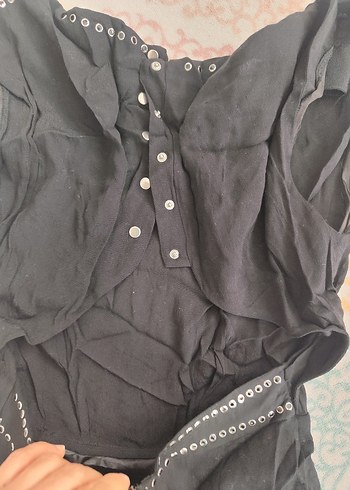 Siyah V Yaka Boncuk İşlemeli Midi Elbise - Görsel 6