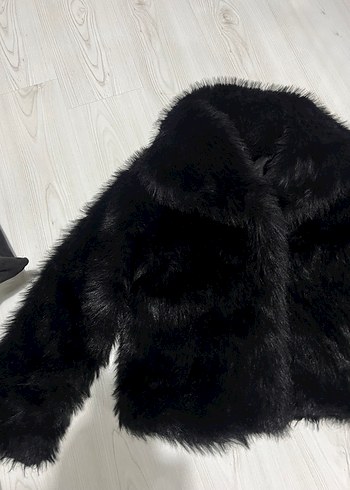 Diğer Siyah Kürk Detaylı Kadın Midi Kaban