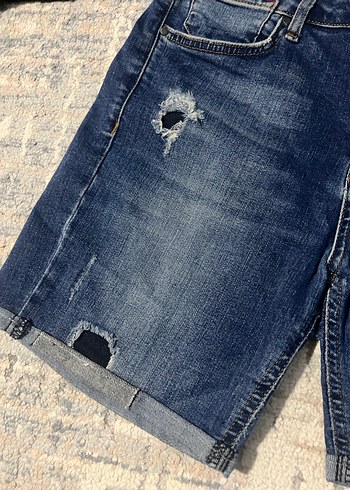 Düz Renk Mavi Kot Şort - Görsel 3