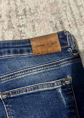 Düz Renk Mavi Kot Şort - Görsel 6