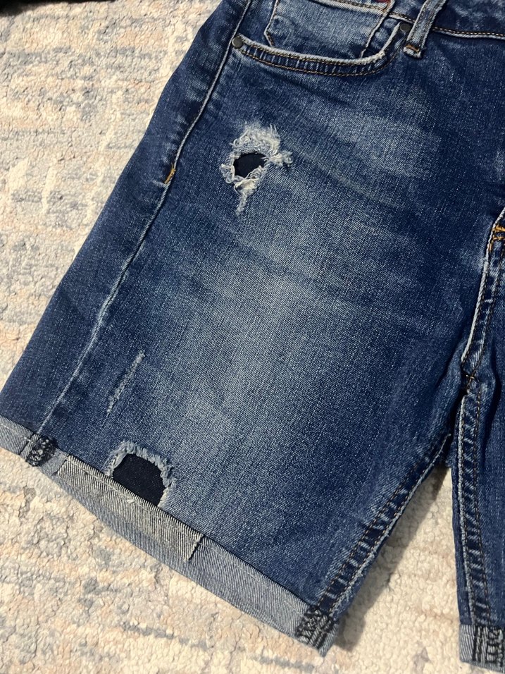 Düz Renk Mavi Kot Şort - Görsel 3