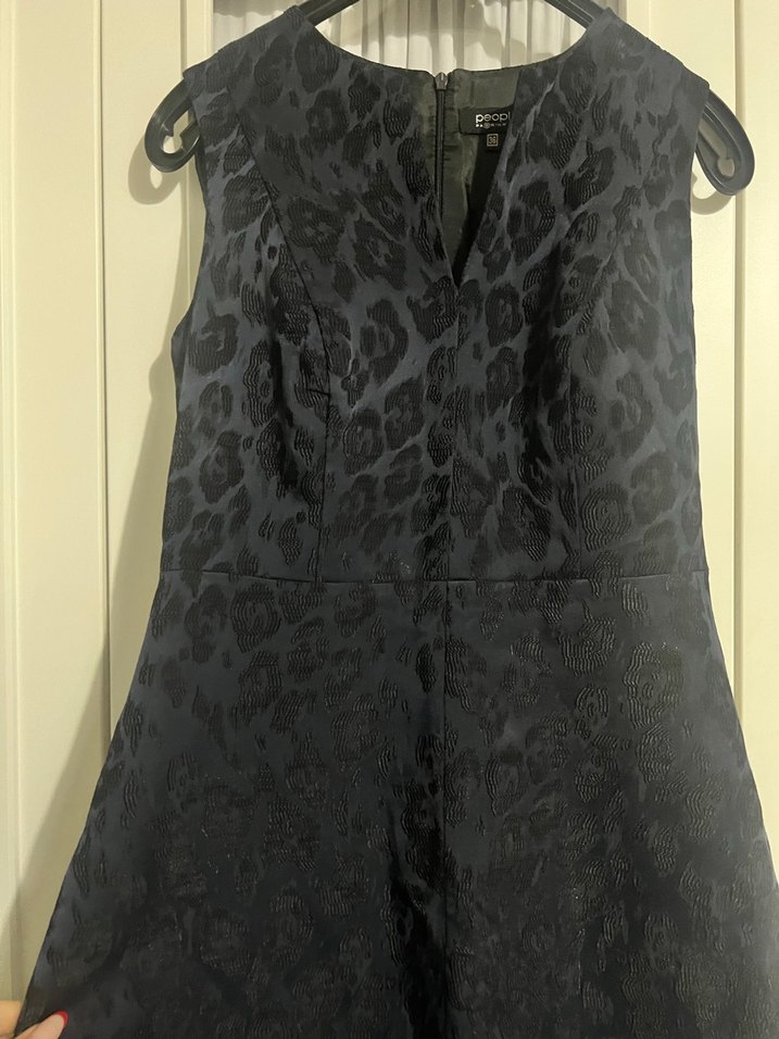 Kolsuz Lacivert Midi leopar Desenli Elbise - Görsel 4