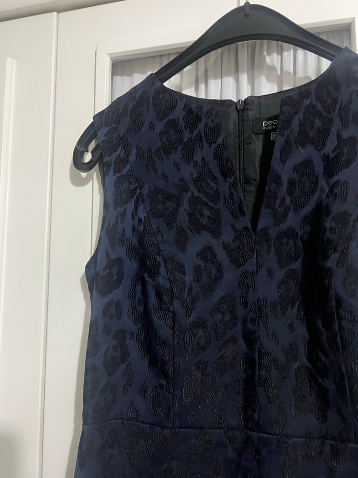 Kolsuz Lacivert Midi leopar Desenli Elbise - Görsel 2