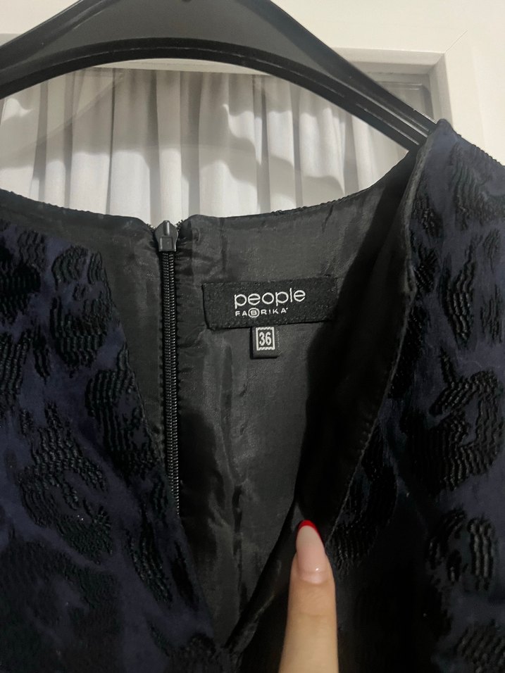 Kolsuz Lacivert Midi leopar Desenli Elbise - Görsel 3