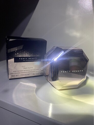  Beden Fenty Beauty Lavender Pudra