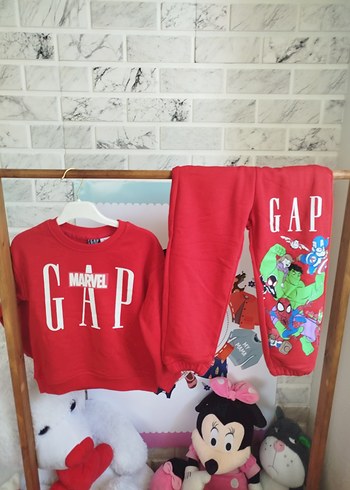 Marvel Baskılı Gap 4/5 yaş takım - Görsel 6