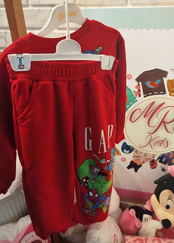 Marvel Baskılı Gap 4/5 yaş takım - Görsel 2