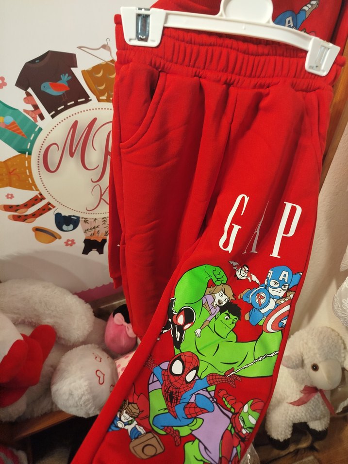 Marvel Baskılı Gap 4/5 yaş takım - Görsel 4