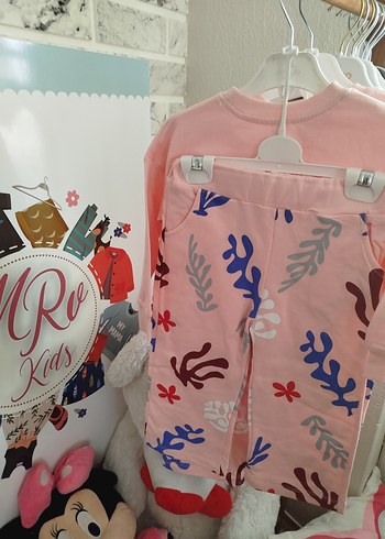 kız çocuk ince şardonlu(polarlı) hafif İspanyol paça takım2 yaş - Görsel 2