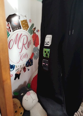 Minecraft Baskılı Siyah Erkek takım 13/14 yaş - Görsel 4