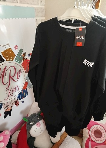Siyah eşofman takım 5 yaş - Görsel 4