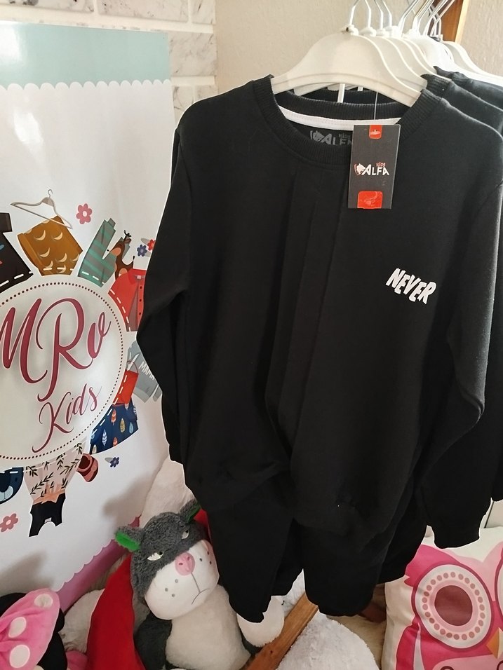 Siyah eşofman takım 5 yaş - Görsel 4