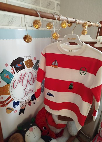 Nakışlı Kırmızı Erkek takım sıfır etiketli ürün - Görsel 2