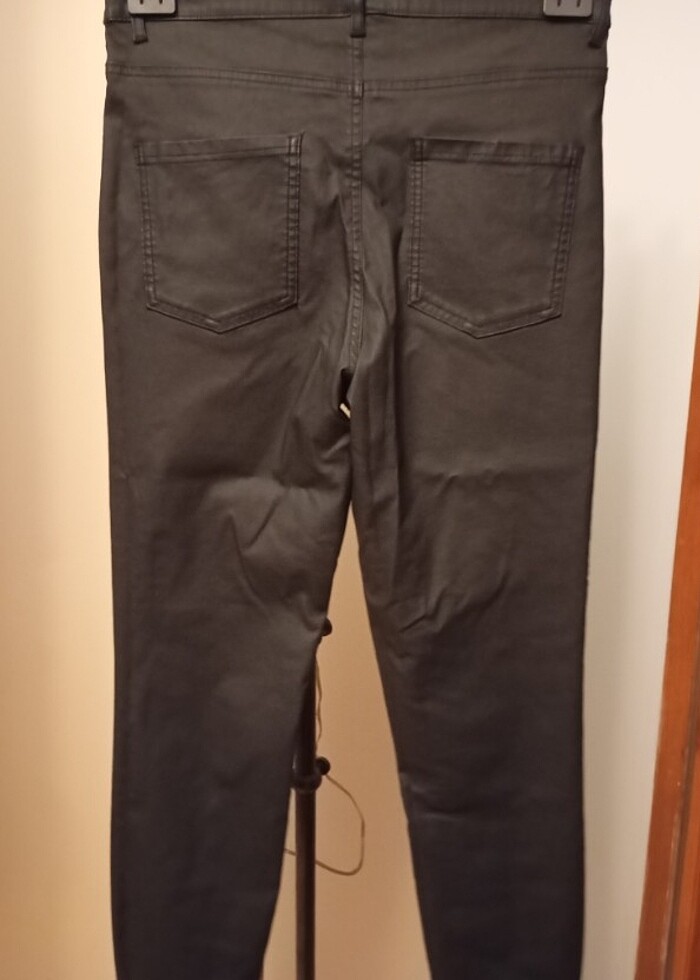 Yüksel bel likralı deri pantolon - Görsel 3