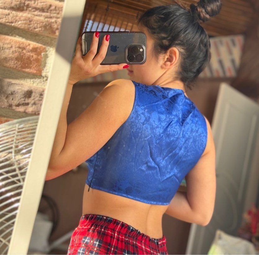 Mavi V Yaka Pilili Mini Bustiyer - Görsel 2