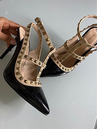 Stiletto