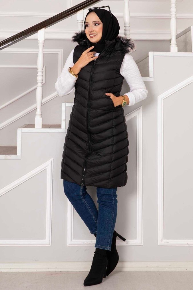Kürklü Kapüşonlu Siyah Uzun Şişme Yelek - Görsel 2