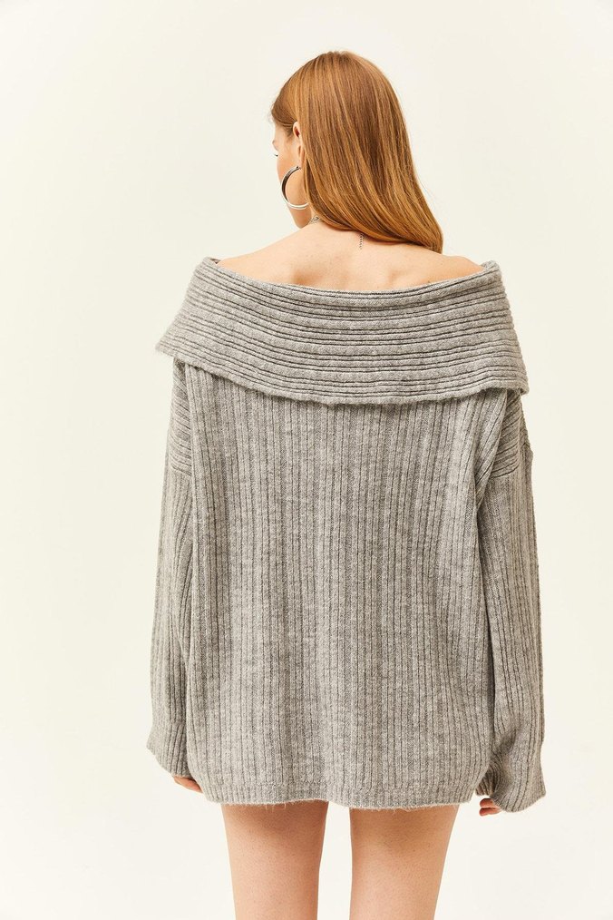 Gri Kayık Yaka Örgü Kadın Kazak - Görsel 5