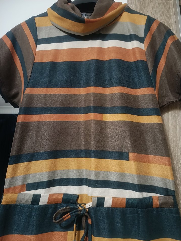 Beli Bağcıklı Midi Çizgili Günlük Elbise - Görsel 3