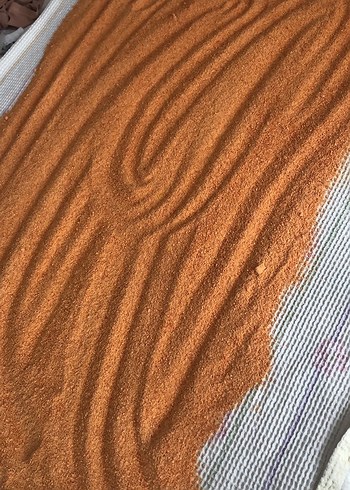 Altın Renkli Parlak Allık - Görsel 3