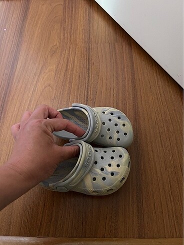 23 Beden gri Renk Crocs terlik