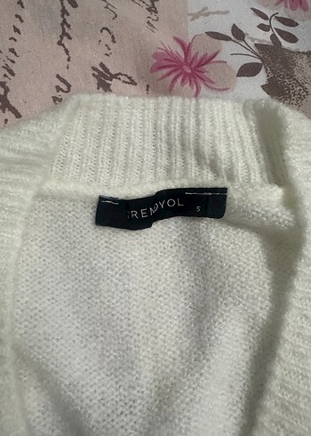 Ekoseli V Yaka Triko Kadın Kazak - Görsel 3