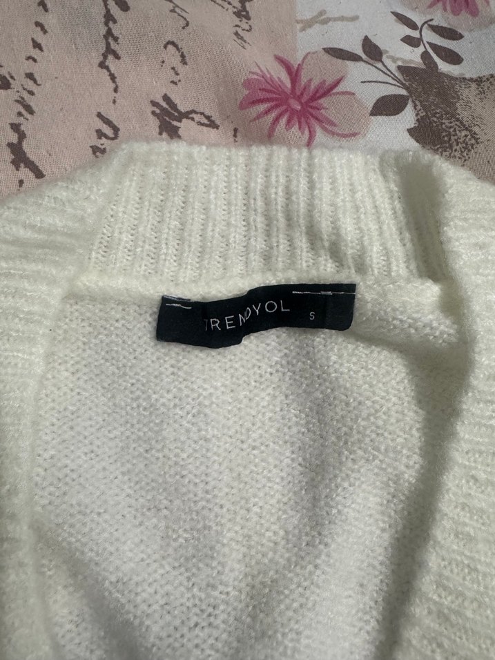 Ekoseli V Yaka Triko Kadın Kazak - Görsel 3