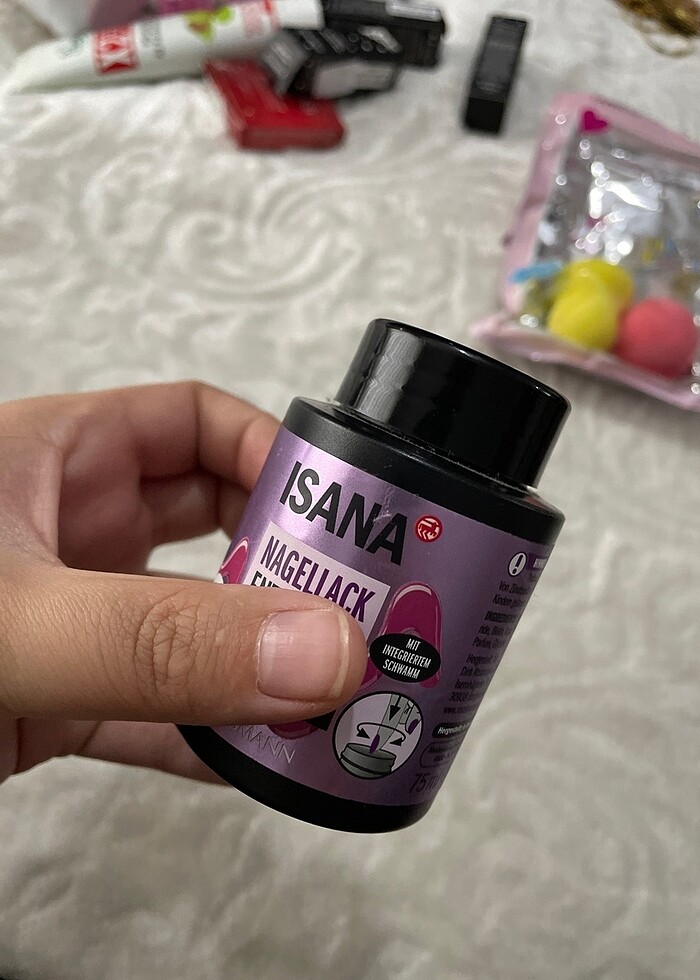 Az kullanıldı parmak sokunca hemen oje temizleniyor - Görsel 2