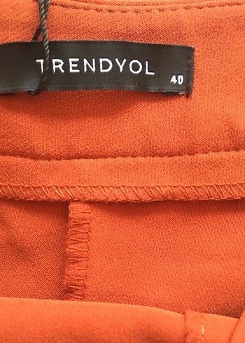 Düğmeli Şortlu etek - Görsel 4