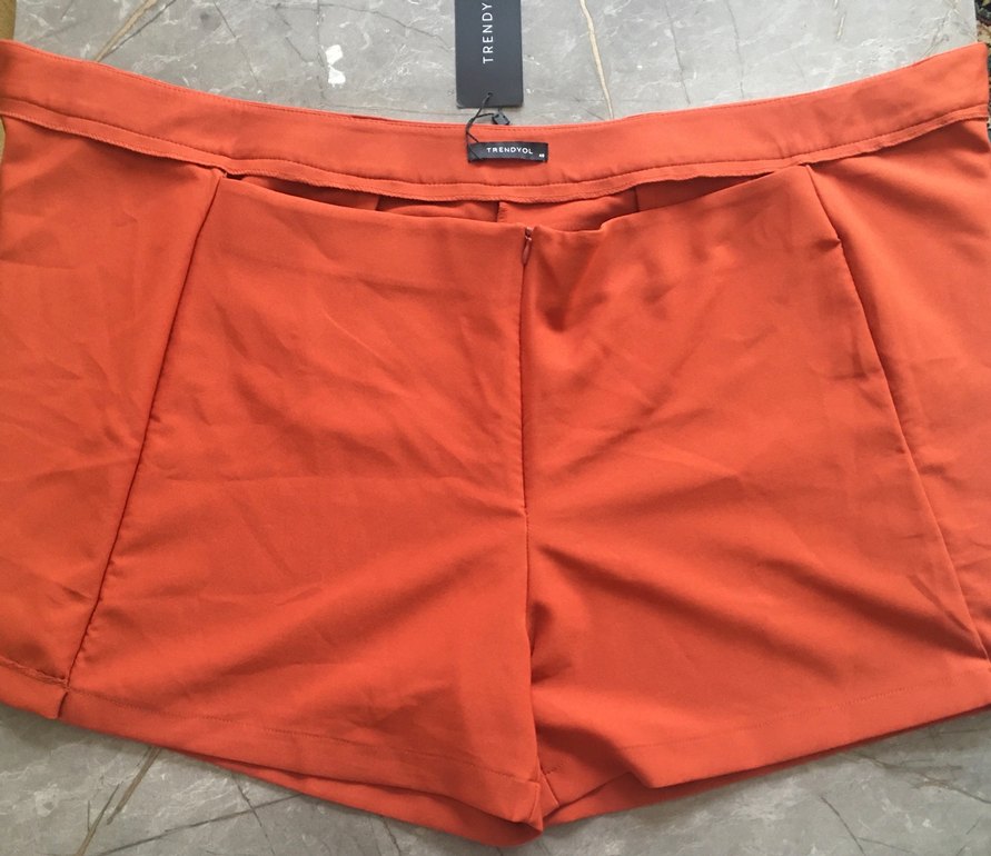 Düğmeli Şortlu etek - Görsel 2