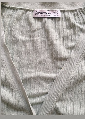 Düğmeli V Yaka Mini Hırka - Görsel 5