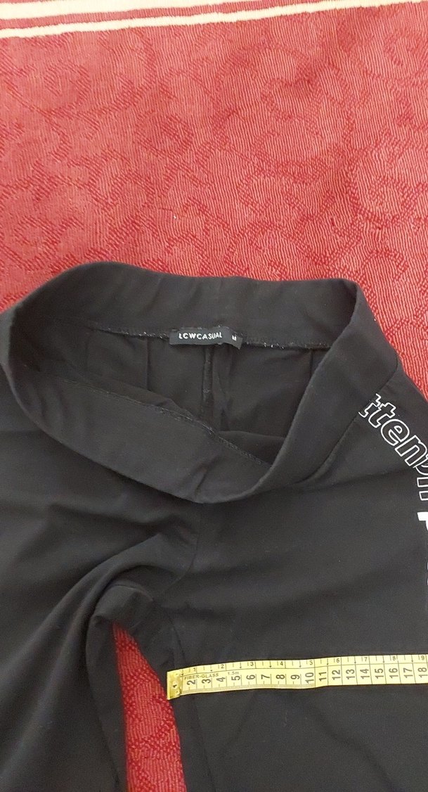 Siyah Baskılı Elastik Kadın Tayt - Görsel 4