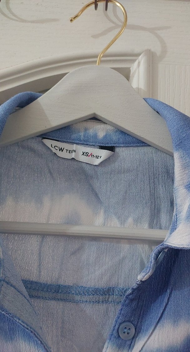 Mavi Batik Desenli Kolsuz Mini Gömlek - Görsel 2