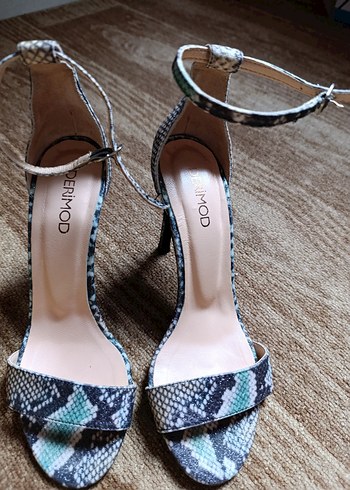 Derimod derimod Desenli Stiletto Topuklu Kadın Ayakkabı