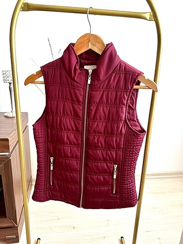 Bordo yelek