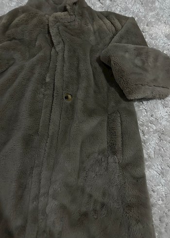 Bej Peluş Detaylı Kadın Midi Kaban - Görsel 4
