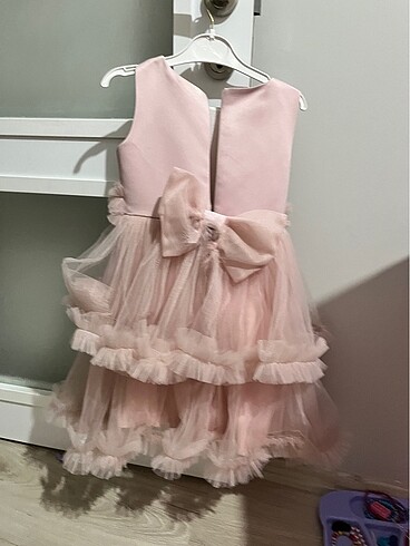 Kız çocuk tüllü elbise 6,7 yaş bir kere giyildi - Görsel 5