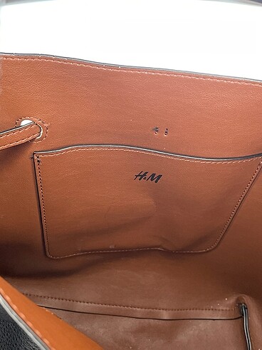 Beden H&M Kol Çantası %70 İndirimli.