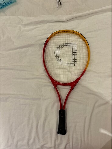 7 Yaş Beden Tenis raketi dynamic kötü 121