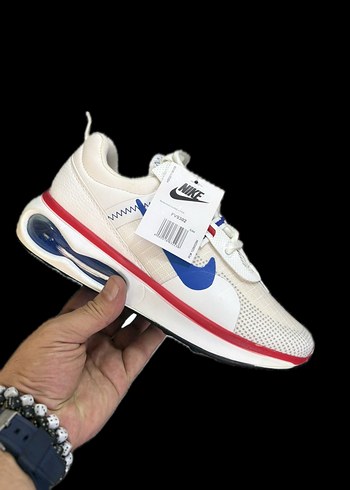 Nike NIKE AİR MAX UNİSEX ÜRÜN MARKA TEMSİLİDİR