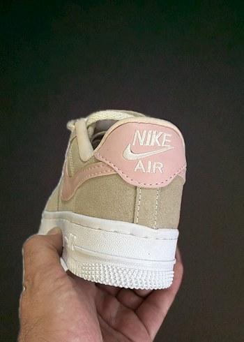 Nike NIKE AİR FORCE MARKA TEMSİLİDİR