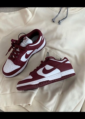 NIKE SB DUNK LOW PRO İTHAL ÜRÜN MARKA TEMSİLİDİR